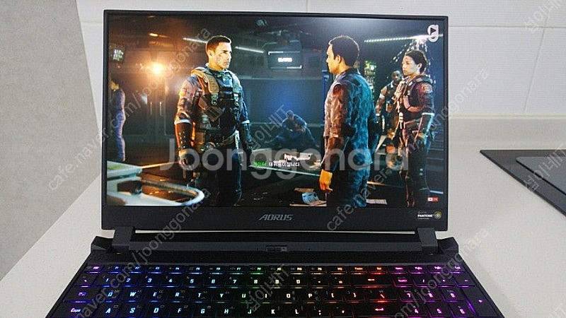 [판매]기가바이트 어로스 풀업 게이밍 노트북/240Hz...--0