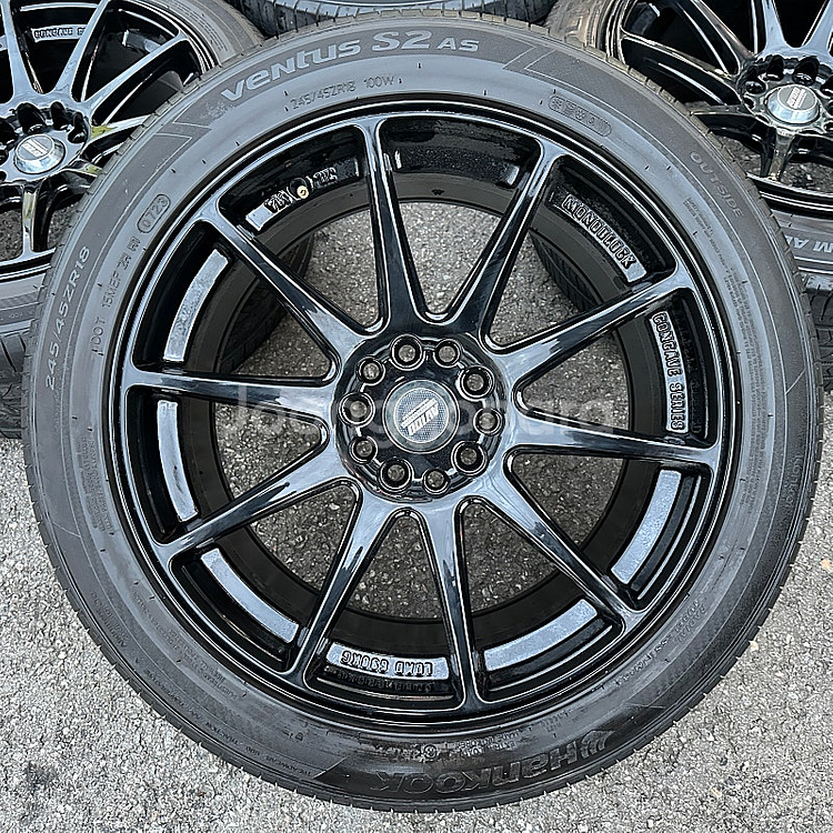 사제 18인치 AVIDO 블랙유광 휠타이어 세트 팔아요 245 45 18--1