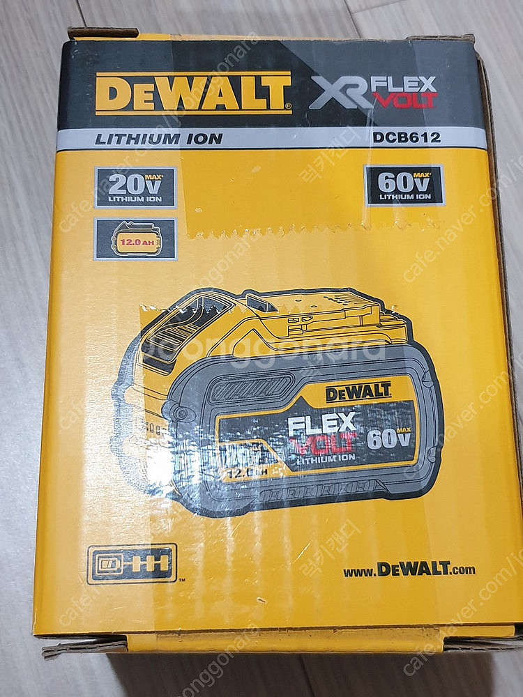 디월트 DCB 612 플렉스볼트 배터리--0