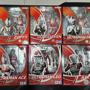 SHF 울트라맨, 가면라이더, 진골조제 팝니다.