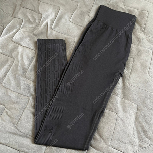 [급처] 언더아머 정품 여성 블랙 레깅스