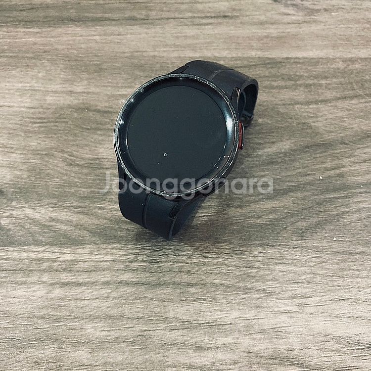 갤럭시워치5프로 45MM 블랙 케이블 포함 6만원 판매...--1