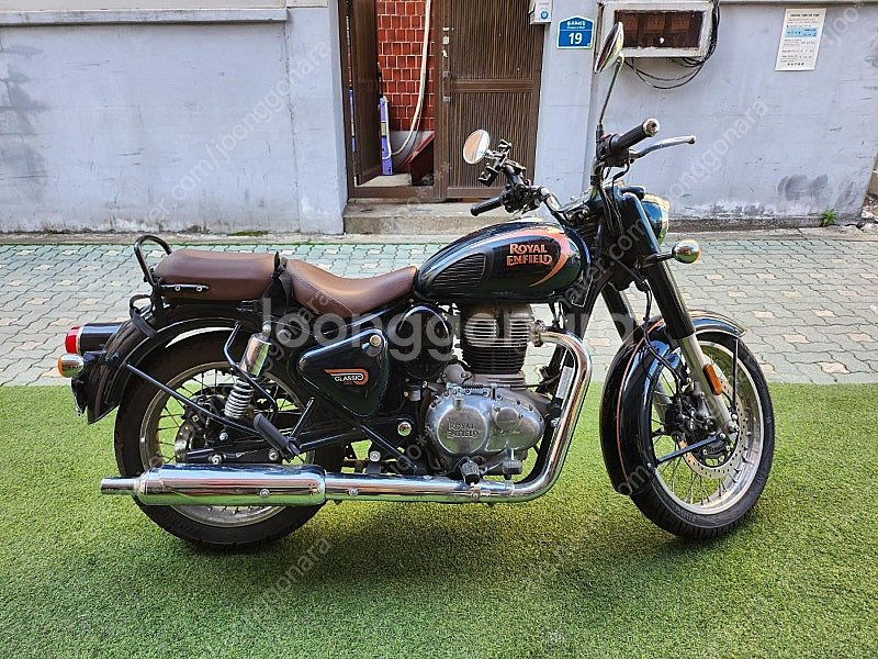 로얄앤필드 클래식350 할시온그린--4