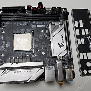 기가바이트 B450i AORUS PRO WIFI