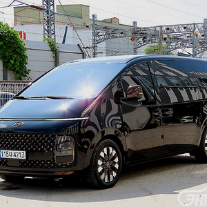 [현대]스타리아 2WD L3.5 라운지 9인승 프레스티지 (9인승) 2022 년 LPG 중고 중고차 전액할부☆중고차리스☆중고차수출