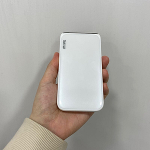 94367 A급. 스타일폴더폰 화이트 팝니다 8만원