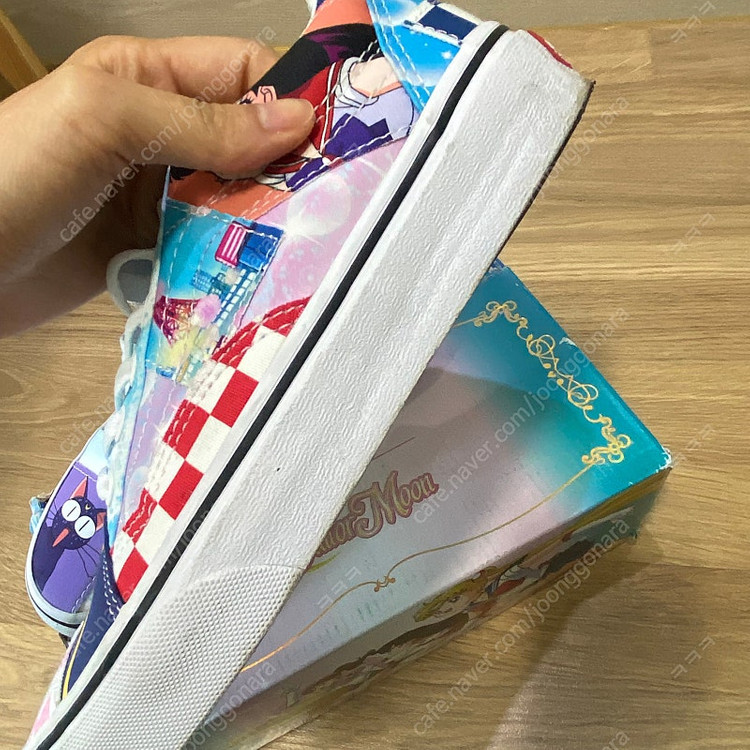 [반스] 반스 올드스쿨X세일러문 (220사이즈) 이미지