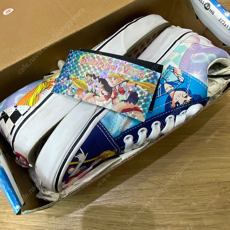 [반스] 반스 올드스쿨X세일러문 (220사이즈) 이미지