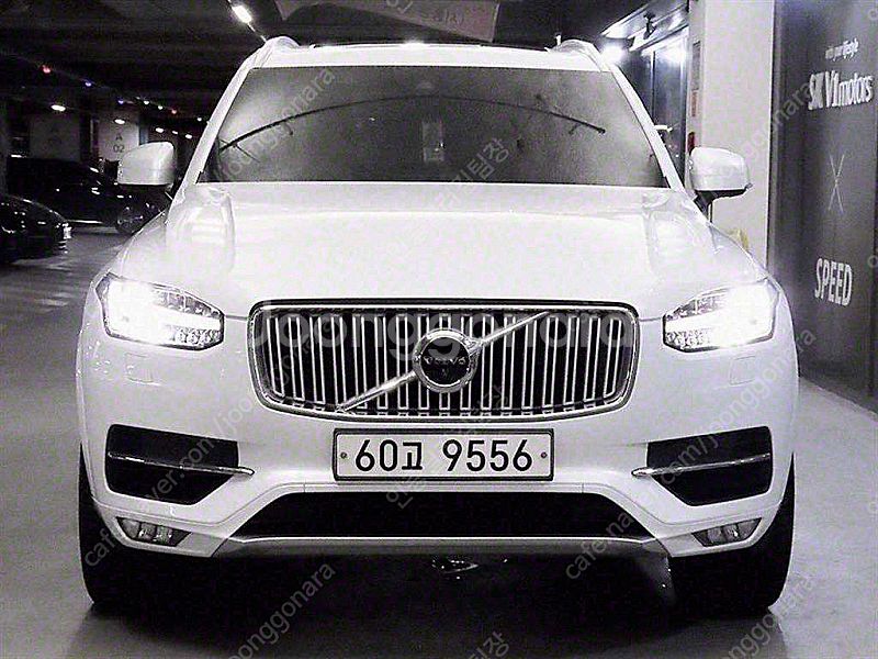 볼보 XC90 2세대 20 D5 AWD 최저가 판매합니...--1