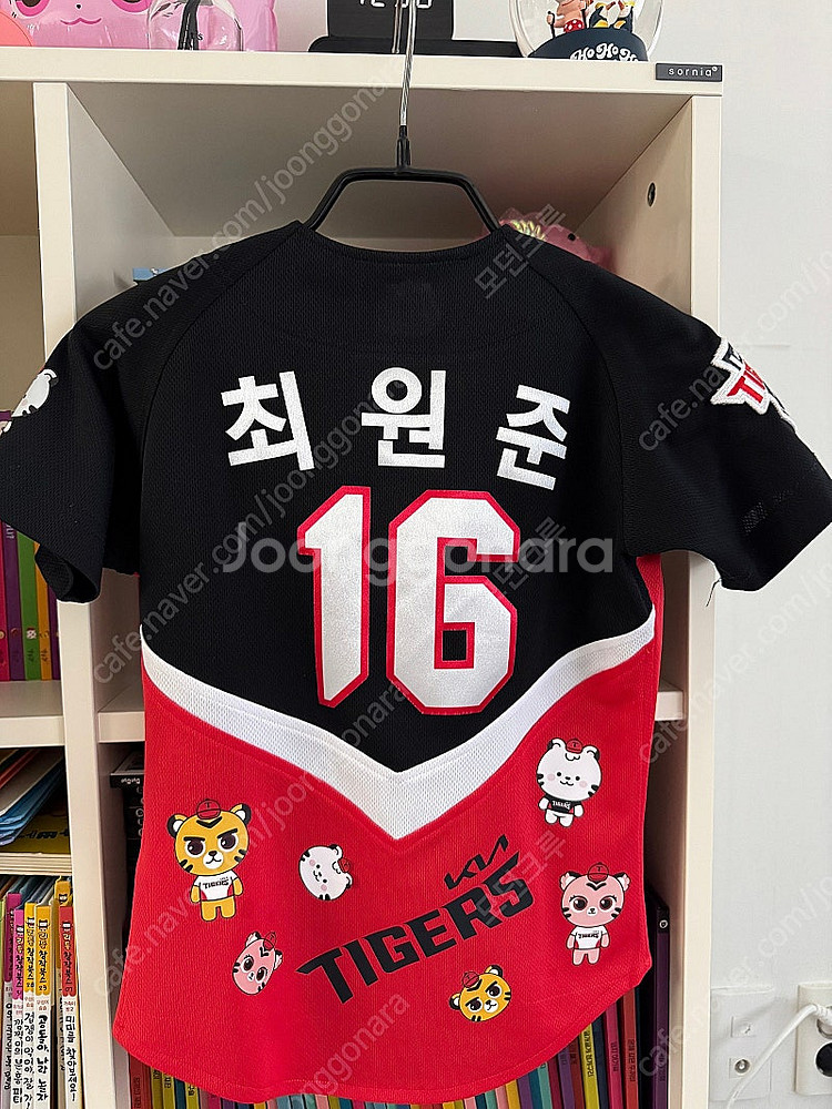 기아타이거즈 짐색,유니폼 판매합니다.--1