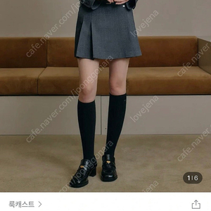 룩캐스트 헤리 플리츠 스커트 새상품