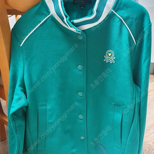 베네통 셋업 56000원