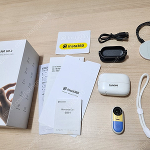 인스타360 Go2 신품급 미니언즈 스킨, 유튜브, 브이로그