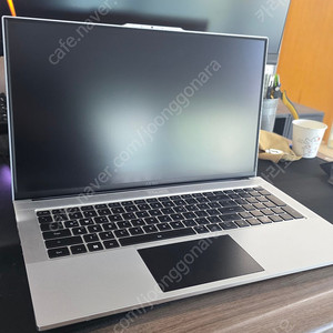 AERO 17 XE5 팝니다.