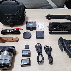 소니 알파 a5100 블랙, 줌렌즈, 조명등 풀셋트