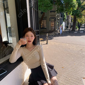 sobershop소버샵 lilly wrap tee (yellow)