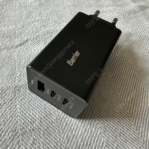 베리어 65W GAN USB PD PPS 멀티 초고속 충전기 블랙 판매합니다.