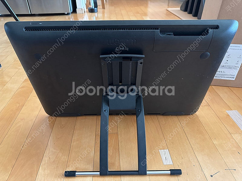 와콤 신티크22 DTK-2260 액정타블렛 팝니다--1