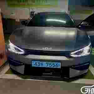 [기아]EV6 롱레인지 GT Line 2023 년 전기 중고차 전액할부 중고차리스 중고차수출