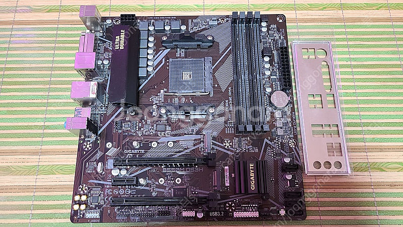 5700x3d b550m--2