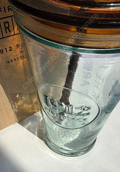 스타벅스 1호점 시애틀 콜드컵 1912 파이크플레이스 이미지