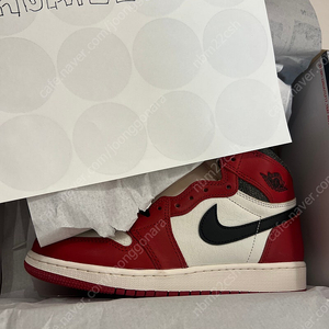 나이키 에어조던 1Jordan 1 Retro High OG Chicago 2022