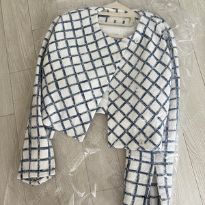 비클라 자켓 판매해요