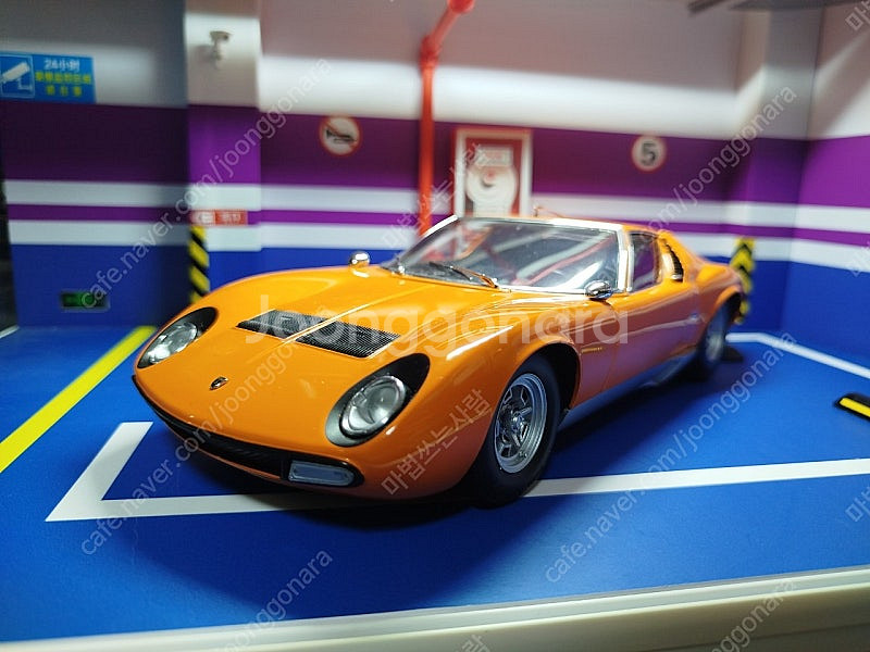 1:18 교쇼 람보르기니 미우라 P400 SV 주황색 ...--0