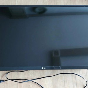 LG전자 LED TV 32LK562BENA (스탠드형) 팝니다.