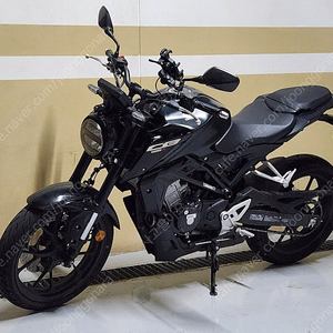 혼다 2024 cb125r 블랙 팝니다.