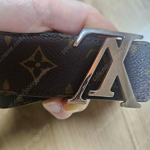 루이비통LV 남성벨트팝니다