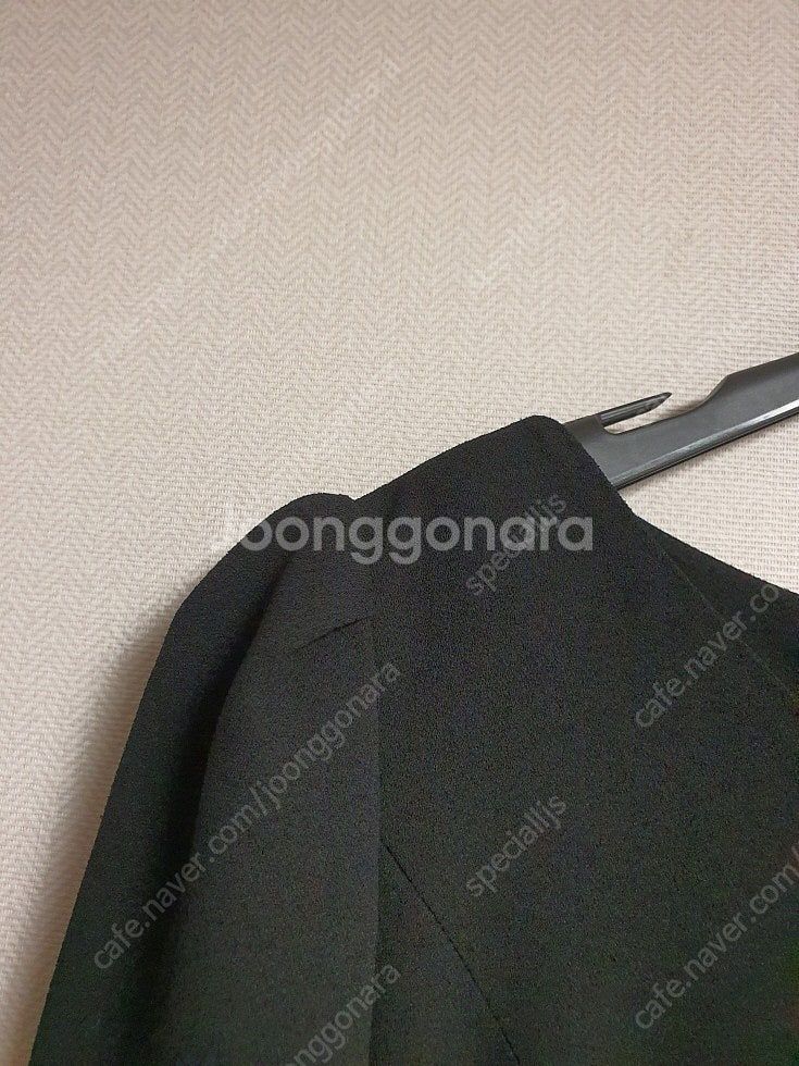 모조에스핀 리본 디테일 볼륨 슬리브 원피스 66 사이즈...--4