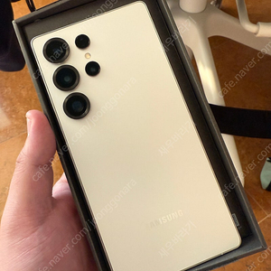 S25 울트라 화이트 1tb (12g) 팝니다