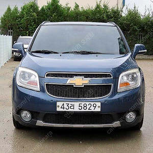 쉐보레올란도 2.0 디젤 LT 세이프티팩★중고차★할부★리스★전액할부★카드★탁송★24시간 상담 가능합니다★