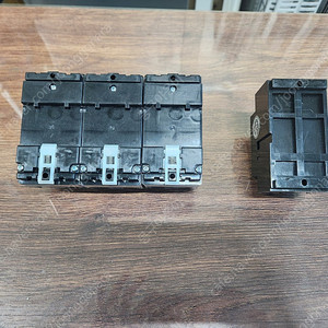 LS 누전차단기 220V, 15A, 15mA 3개 1만