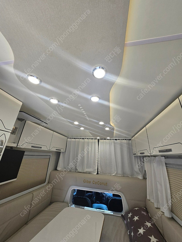 지바 코코넛2 더뉴봉고3 캠핑카 이미지