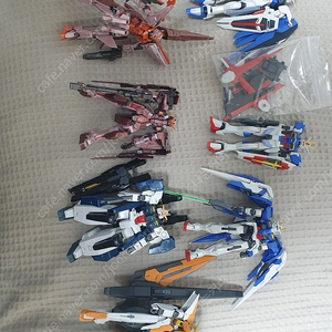 Hg,rg건담 가조립 일괄