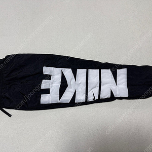 나이키 드라이 핏 스타팅 파이브 팬츠 남성용 30인치 판매합니다