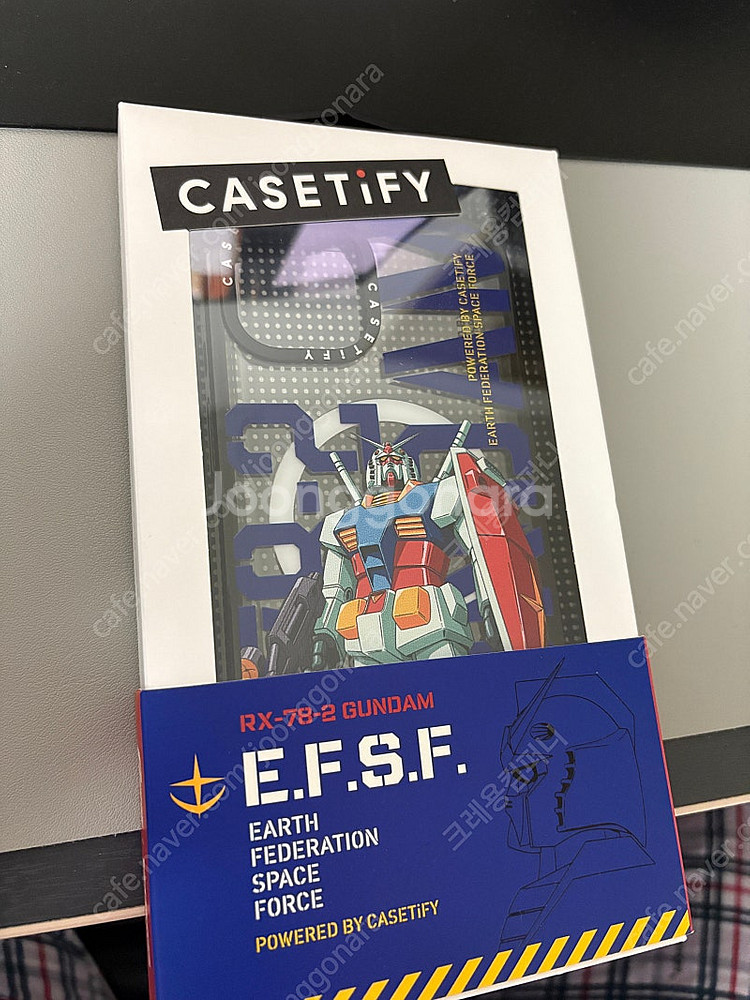 아이폰 15 케이스티파이 건담 RX-78--2