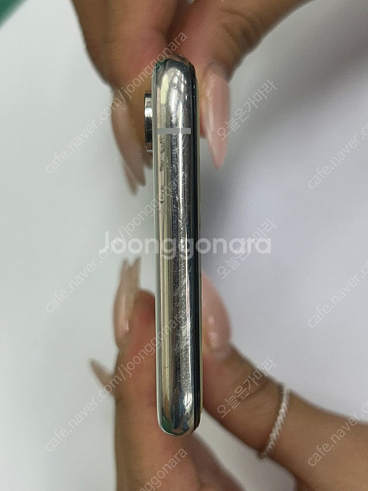 아이폰 xs 256gb 실버 색상--4