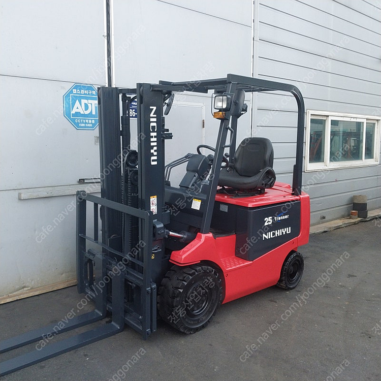 니찌유 중고 전동지게차 2.5톤 싸이드쉬프트 장착 2014년식고용량베터리 5700시간 FB25-75 이미지