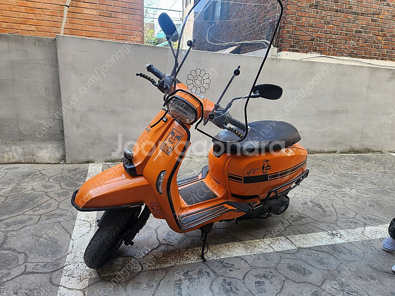 람브레타 125 판매합니다--3