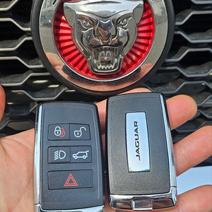 [판매] 재규어 E-PACE, F-TYPE, XE, XF, XJ 차량키 노후 키 하우징 교체 및 구형/준신형/신형 원하는 연식별 고객 맞춤 추가키 복사 제작