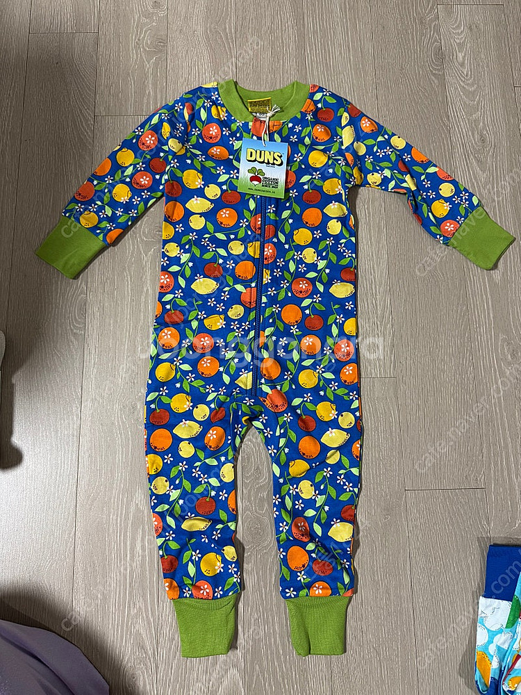 던스 68 74 80--0