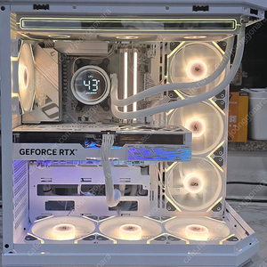 9800x3d, 5070ti 화이트 데스크탑 팔아요