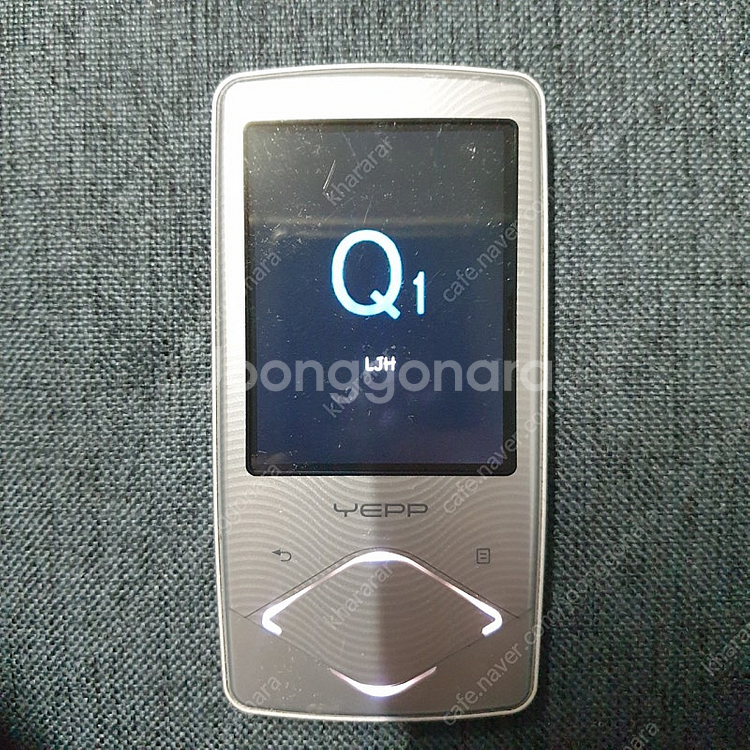 삼성 yepp q1 8g--8