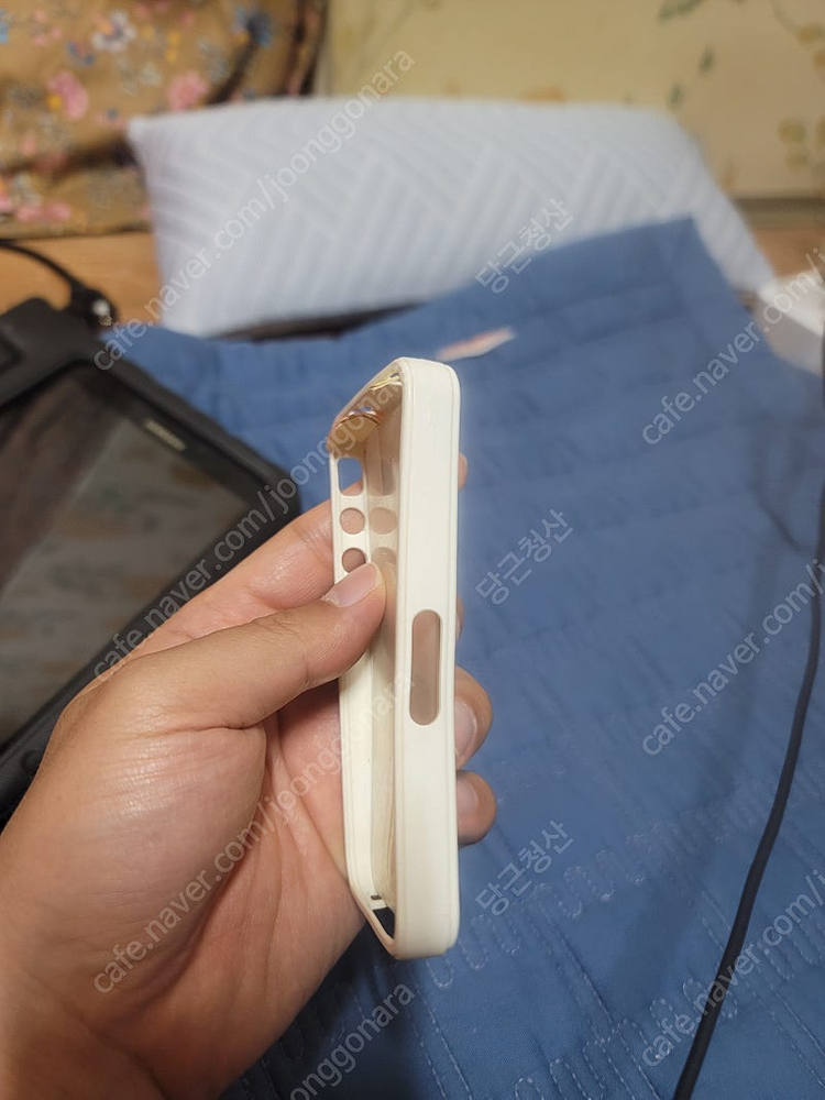 아이폰4 / 아이폰4s 퓨어케이스 화이트 미사용 새제품 판매 이미지