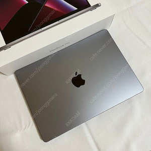 맥북프로 2023년 모델 / 14인치 / M2 MAX / RAM 96GB / SSD 1TB