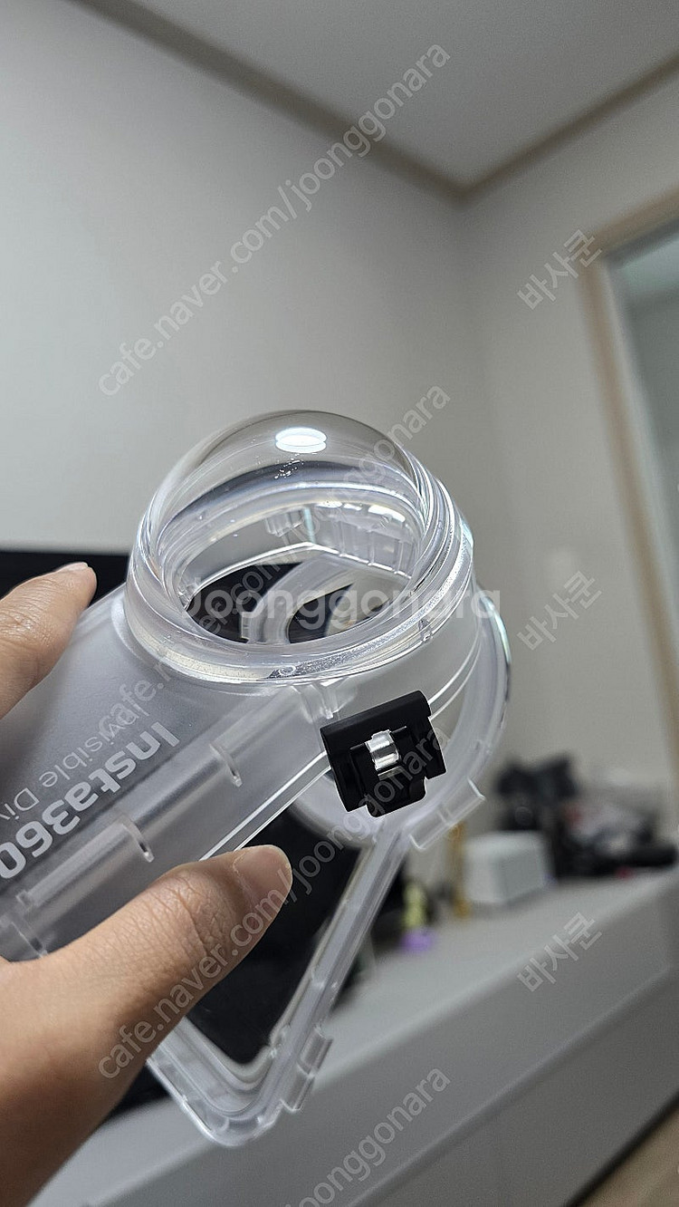 인스타360x4 인비져블 다이브 케이스 + 셀피스틱3m--3