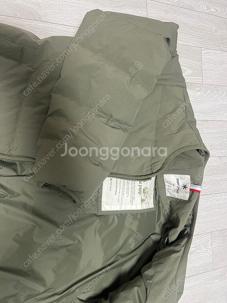 스노우피크 경량패딩 M사이즈--1